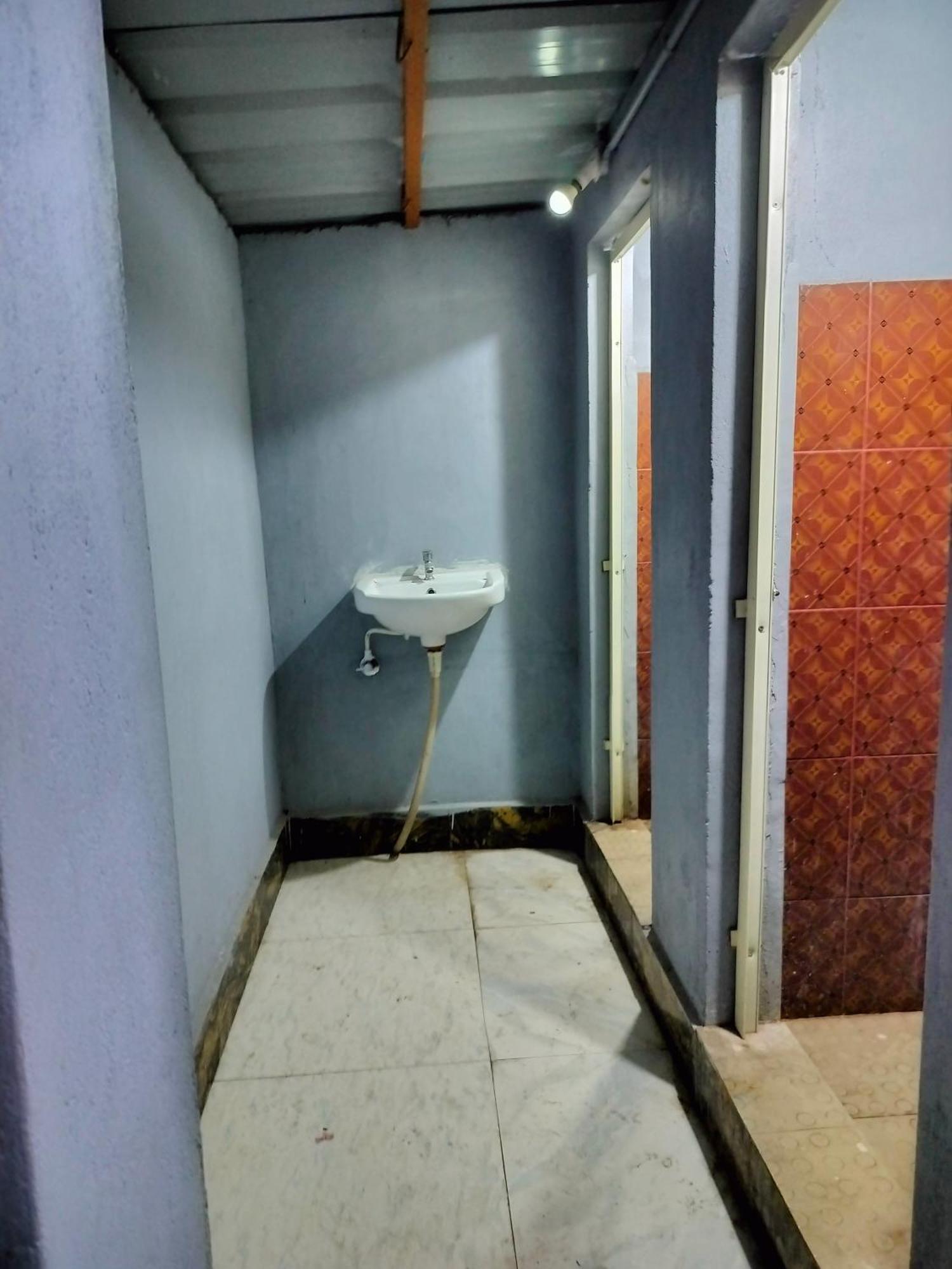 Sri Durga Jatri Nibasa Vandrarhem Brahmapur Exteriör bild